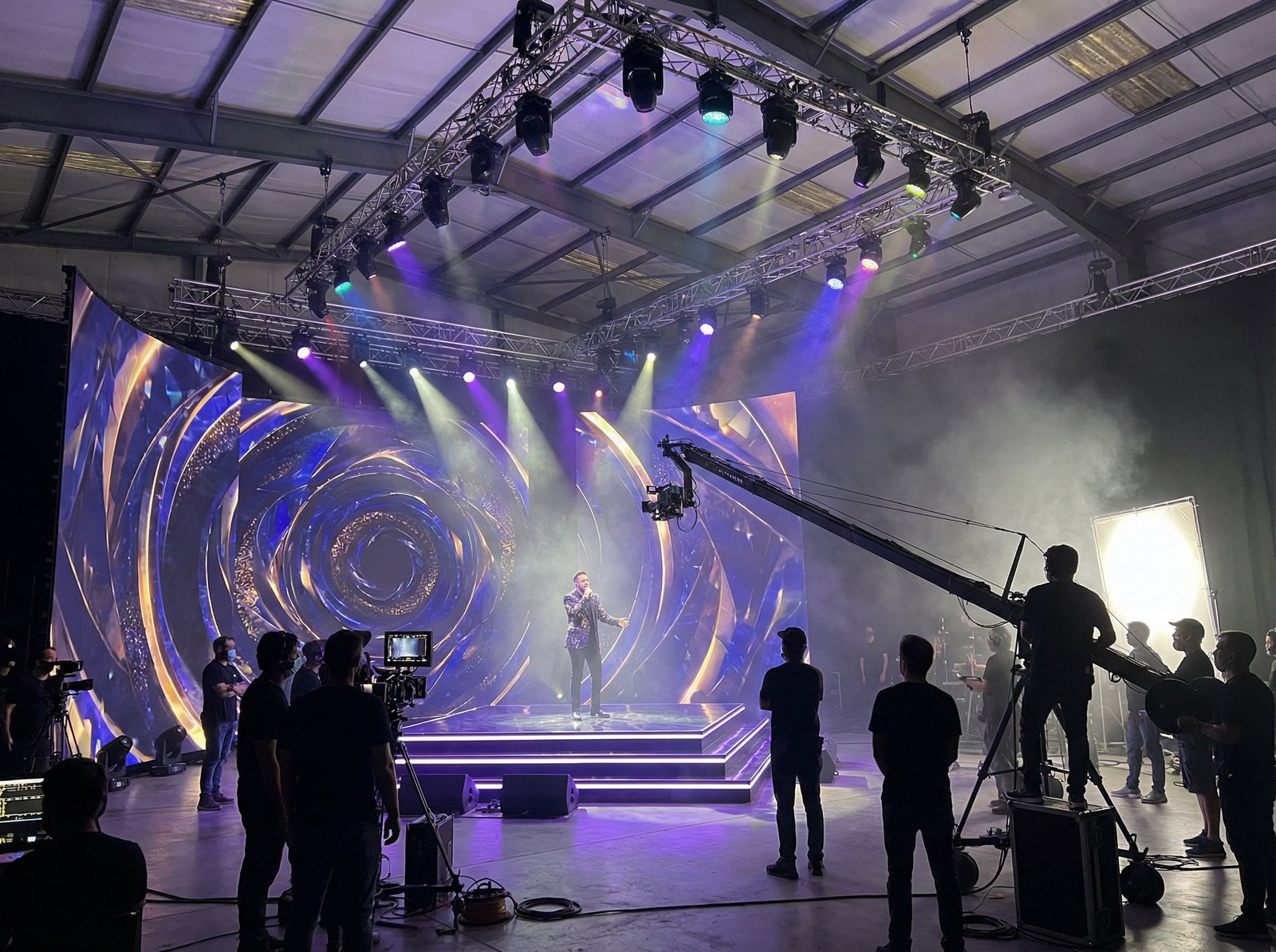 探花 MV视频制作